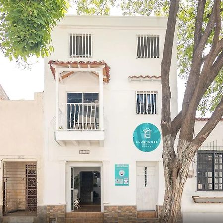 Ayenda 1627 Club House Hotel Santa Marta  Exterior photo
